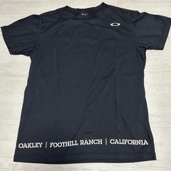 10.オークリー　Tシャツ 