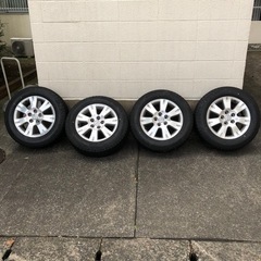 車のパーツ タイヤ、ホイール