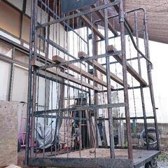 大型キャリー 薪棚 荷物入れ 便利の画像