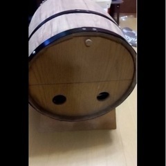 ワインボックスとコカコーラの画像