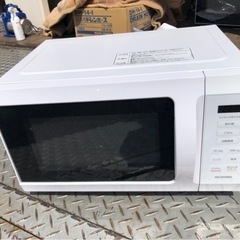 2023年式 アイリスオーヤマ KMB-F186-W 単機能レンジ 18L 50／60Hz両対応