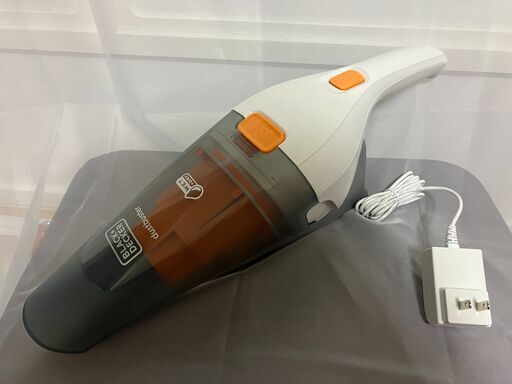 【中古家電】ブラックデッカー　ハンディー掃除機
