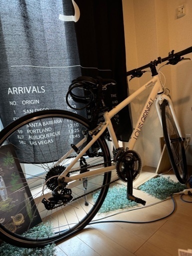 ルイガノクロスバイク白