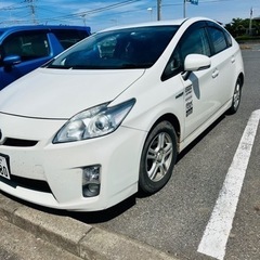 30 プリウス S 車検R8年1月