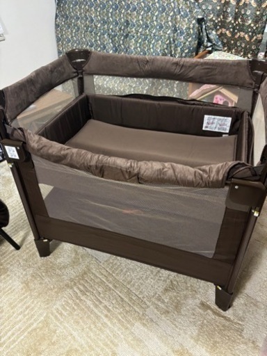 【お取引中】ココネルエアープラス ベビーベッド チョコレートBR　Aprica