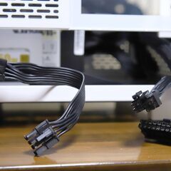 mini-ITX ケース、電源の画像