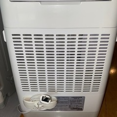 家電 季節、除湿機の画像