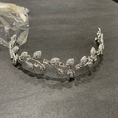 結婚式　ヘッドアクセサリー