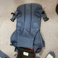 抱っこ紐お話中の画像