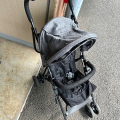 【無料でお譲りします】B型軽量ベビーカーの画像