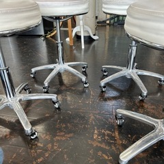 決まりましたキャスター付きチェア イス 4脚の画像