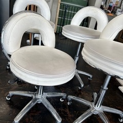 決まりましたキャスター付きチェア イス 4脚の画像