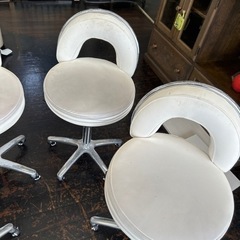 決まりましたキャスター付きチェア イス 4脚の画像