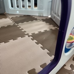 ベビーサークルの画像