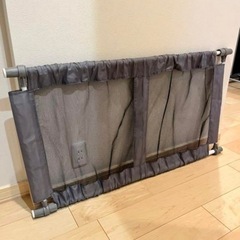 ベビーゲート　シンプルフェンス　　