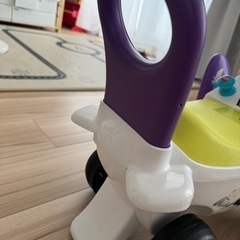 ディズニー 飛行機型 ライドオン 乗用玩具の画像