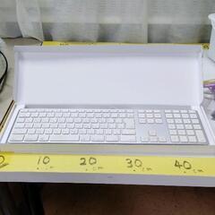 0703-192 アップルキーボード A1243