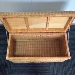 大きめ ラタン 籠 籐のかご　家具 収納家具 収納ケースの画像