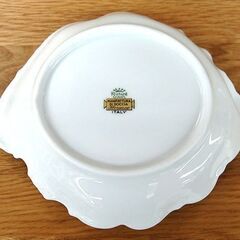 リチャードジノリ ボンジョルノプルーン シェルディッシュ 幅20×奥行17.5×高さ4㎝ 金彩 プレート 皿 Richard Ginori 札幌市 清田区 平岡の画像