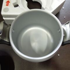 長期保管品 美食 圧力鍋 3.5L 時短 料理 高敏 レシピブック付き アルミ製 調理器具 両手鍋 札幌市東区 新道東店の画像