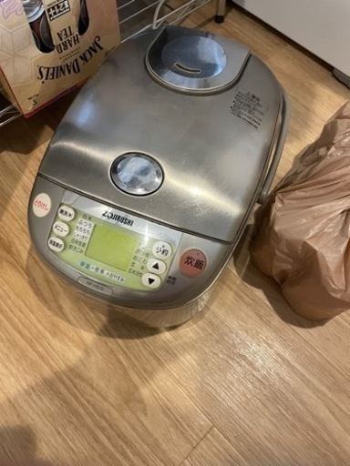 炊飯器