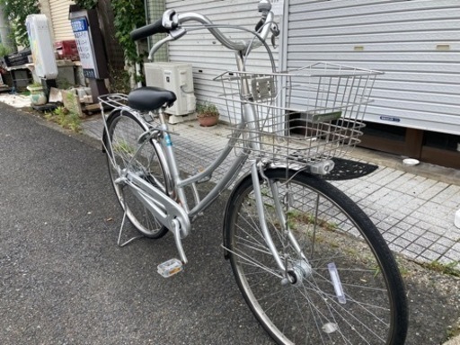 【27インチ自転車】美品❗️ブリヂストン製　内装3段変速　LEDオートライト付　両立ちスタンド、リヤキャリア付　若林自転車　膳所店　SALE中❗️ 中古整備品 ブリヂストン 27インチオートライト、内装3段変速付き