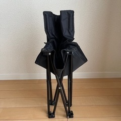 ダイソー　アウトドア用チェアの画像