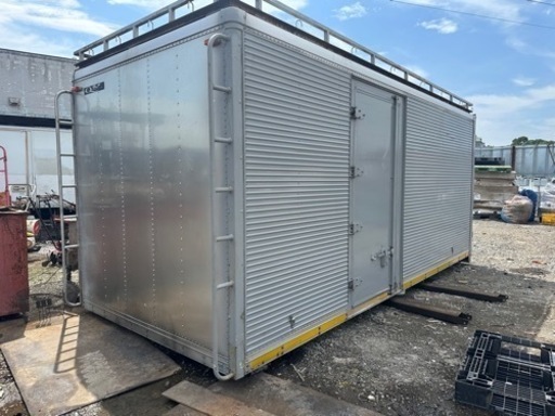 中古アルミコンテナ入荷