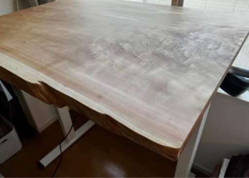 耳付き杉一枚板（デスク用 ）天板 未使用品、横100cm 縦75-85cm