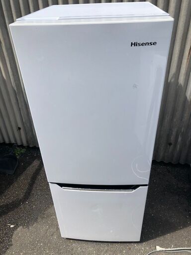 NO 236 北九州市内配送設置無料✨　ハイセンス 冷蔵庫 幅48cm 150L パールホワイト HR-D15C 2ドア 右開き 自動霜取り コンパクト