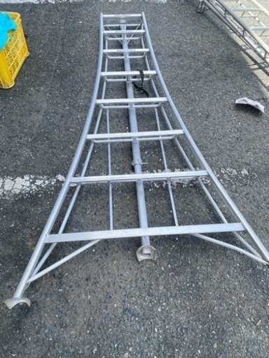 アルインコ　3本足　8尺　脚立