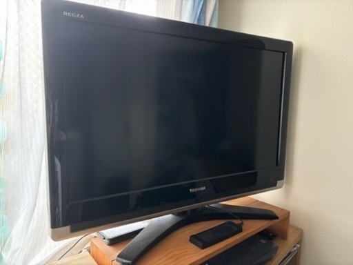 32型 液晶テレビ, 32 inch TV