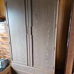 タンス 収納家具 差し上げます (引き取り限定）
