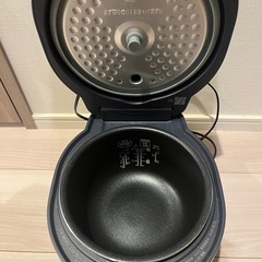アイリスオーヤマ　炊飯器の画像