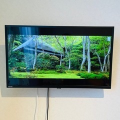 TOSHIBA 東芝　2022年製　32V34型　液晶テレビ REGZA