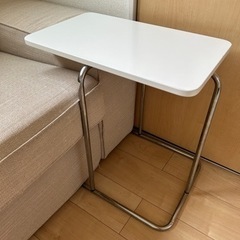 サイドテーブル0円の画像
