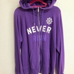 郡山市　メンズ　NIKE ナイキ　パーカー