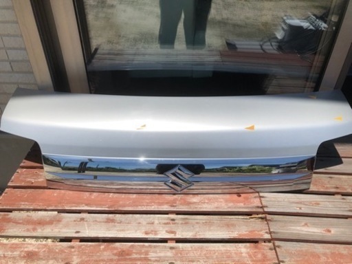 エブリィワゴン DA17Ｗ 純正ボンネット 
カラーZ2S シルバー