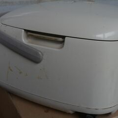 シャープ１L 5.5合炊き　ジャー炊飯器　KS-K102 中古の画像