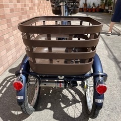 自転車 電動アシスト自転車の画像