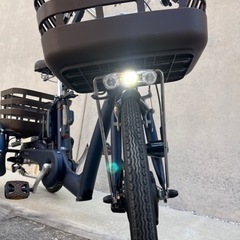 自転車 電動アシスト自転車の画像