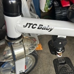 三輪車の画像