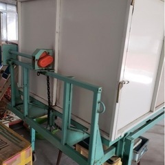 穀類搬送機　トラックダンプの画像