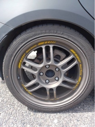 ブラックレーシング