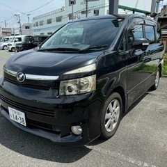 まだ綺麗な車両です！修復歴なし⭐️70VOXY⭐️車検約一年アリ！の画像