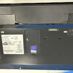 超コンパクト！薄型のパソコン/富士通/ i5/ WEBカメラ/ Windows10の画像