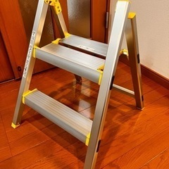 アルインコ　踏台　アルミ　スリム　脚立