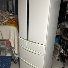 最終値下げ⭐︎Panasonic 451L 6ドア冷蔵庫　NR-FV45S2-WH3 2017年製の画像