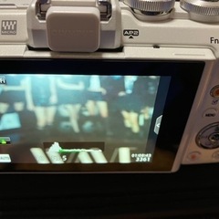 【お取引き様決定致しました】OLYMPUS PEN E-PL7の画像