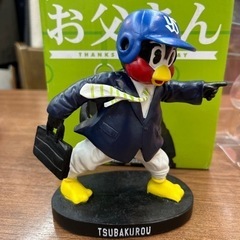 新品　東京ヤクルトスワローズ つば九郎 3Dフィギュア お父さんの画像